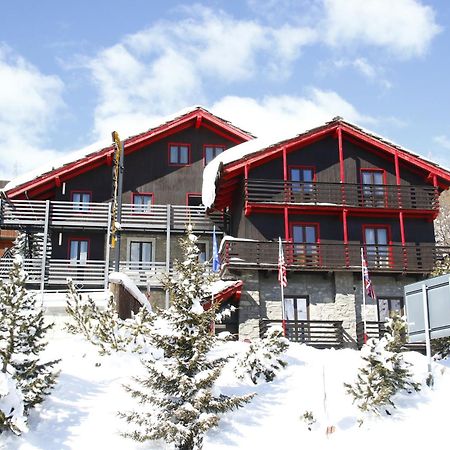 Hotel Biancaneve Sestriere Exterior photo
