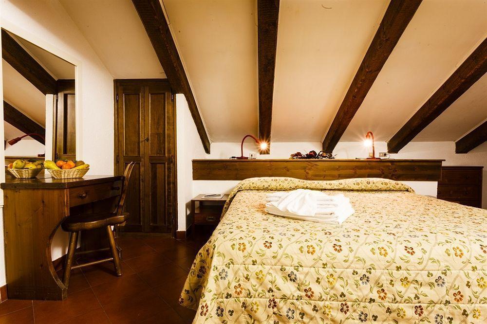 Hotel Biancaneve Sestriere Exterior photo